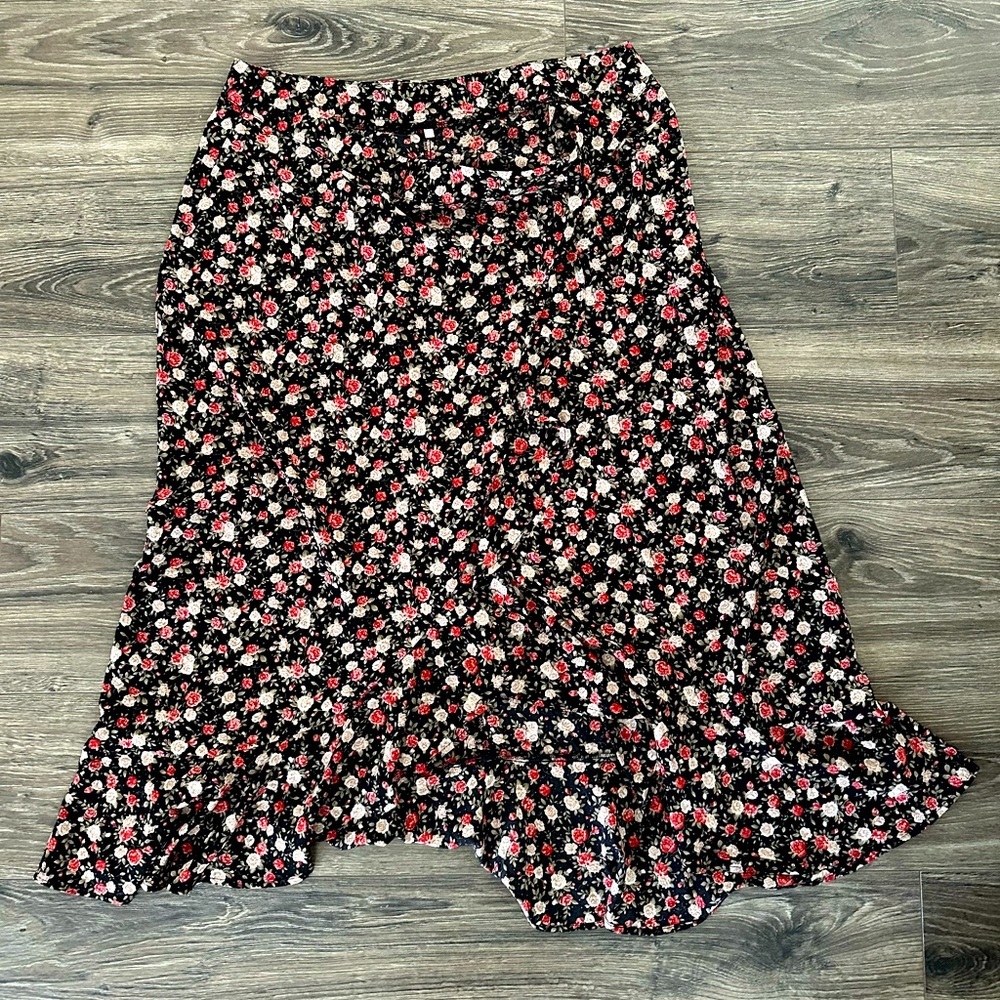 SHEIN Floral Print Asymmetrical Ruffle Hem Midi Skirt